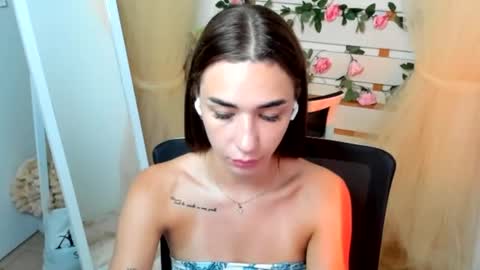 Snapshot of tayla_candy chatting on 08-05-26, 07:55 Tayla online show from 08-05-26, 07:55