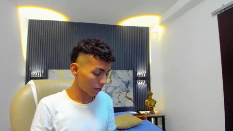 TAYLER online show from 01-10-26, 04:58