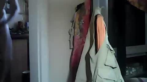 taylor3made online show from 12-17-25, 09:15