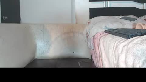 taylor hot online show from 07-17-26, 03:35