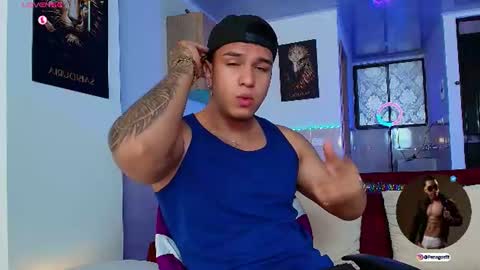 Snapshot of taylor_johnn chatting on 07-09-26, 03:38 Penagos zz online show from 07-09-26, 03:38
