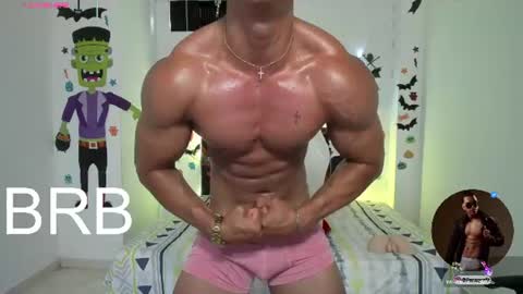 Snapshot of taylor_johnn chatting on 07-19-26, 01:37 Penagos zz online show from 07-19-26, 01:37