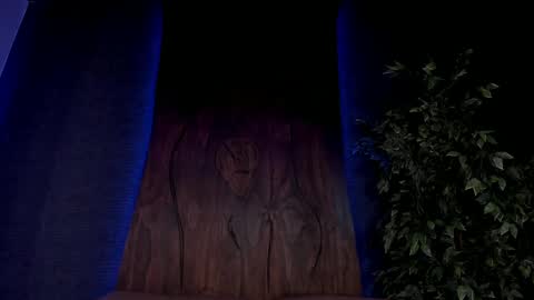 Taylor  Help me to get 100 thumbs up online show from 12-07-24, 02:24