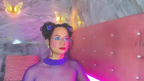 Snapshot of taylor_sanz chatting on 09-17-25, 02:13 Taylor Sanz online show from 09-17-25, 02:13