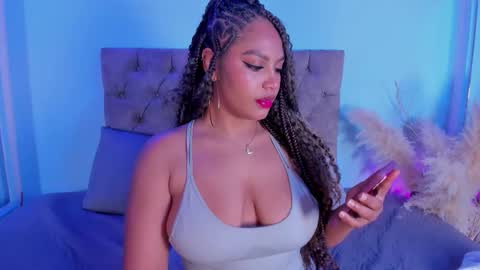 Taylor  online show from 09-10-25, 11:27