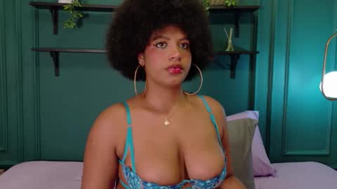 Taylor  online show from 03-01-26, 02:02