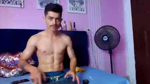 taylor stele online show from 05-26-26, 08:16