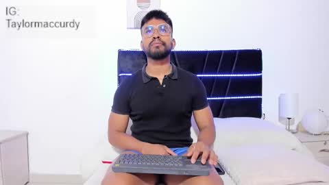 taylormaccurdy_ online show from 01-07-26, 02:08