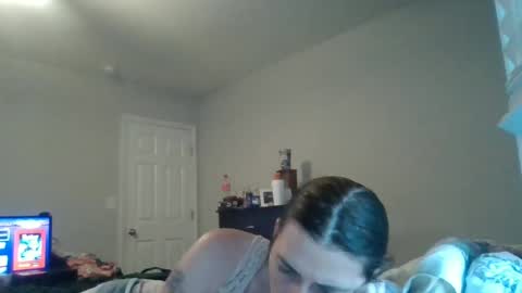 Snapshot of taylorslay chatting on 06-18-26, 11:42 taylorslay online show from 06-18-26, 11:42