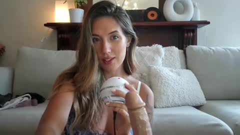 Taylor online show from 02-07-25, 01:04