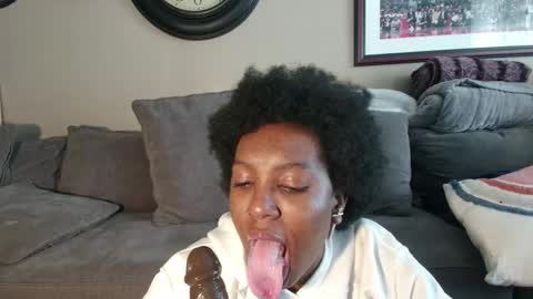 Snapshot of taylorsosweets chatting on 02-26-25, 05:39 Taylor online show from 02-26-25, 05:39