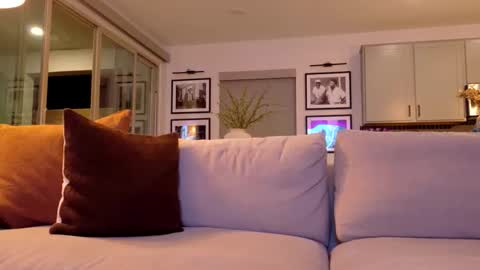 Taylor Rae online show from 05-16-26, 04:31