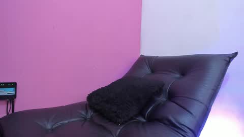 ask for cum online show from 12-19-24, 09:17