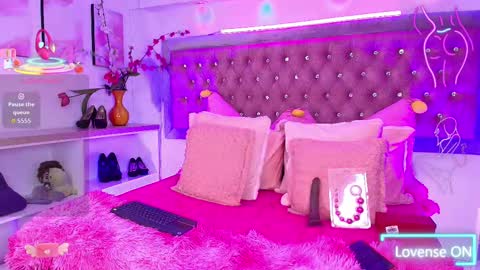 Sofia online show from 10-04-25, 02:26