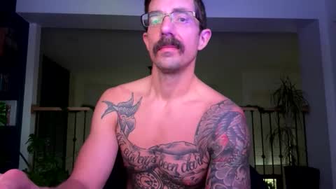 BoyNextDoor online show from 12-21-25, 01:51