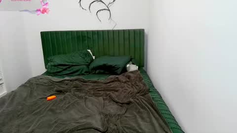 Tea Leaves online show from 03-12-25, 12:53