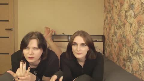 Snapshot of tearjuly chatting on 05-17-26, 05:53 July online show from 05-17-26, 05:53