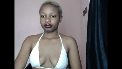 Snapshot of teasexkitty chatting on 07-06-26, 03:25 teasexkitty online show from 07-06-26, 03:25