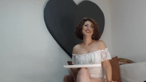 Snapshot of teasexpert4444 chatting on 07-07-26, 05:43 ALICIA--- online show from 07-07-26, 05:43