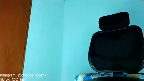 Charlee He online show from 10-02-25, 11:06