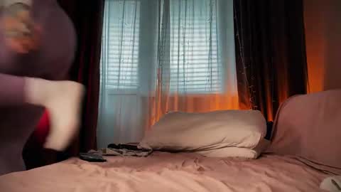 Mary     X TechnoElfff  INST    fansly kissmary online show from 02-02-26, 08:13