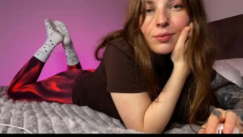 Mary     X TechnoElfff  INST    fansly kissmary online show from 04-19-26, 06:43