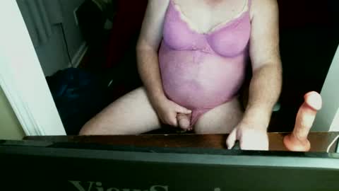 Snapshot of teddy1972 chatting on 09-26-25, 07:18 teddy1972 online show from 09-26-25, 07:18