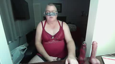 teddy1972 online show from 05-07-26, 07:41