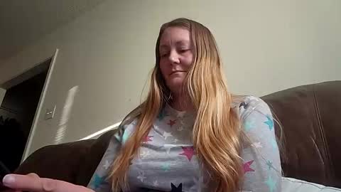 Snapshot of teddymilf chatting on 05-13-26, 12:08 SweetStephanie online show from 05-13-26, 12:08