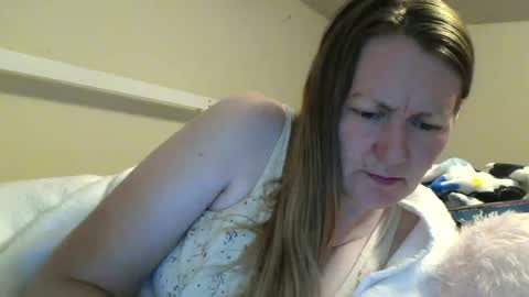 Snapshot of teddymilf chatting on 07-15-26, 10:59 SweetStephanie online show from 07-15-26, 10:59