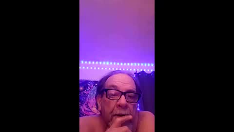 Snapshot of tedestep2 chatting on 04-21-26, 02:26 tedestep2 online show from 04-21-26, 02:26