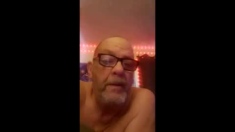 Snapshot of tedestep2 chatting on 05-08-26, 03:06 tedestep2 online show from 05-08-26, 03:06