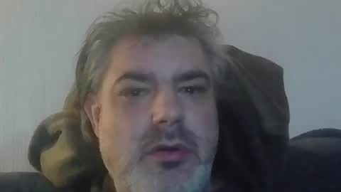 Snapshot of teeforyou chatting on 06-17-26, 06:09 Peter online show from 06-17-26, 06:09