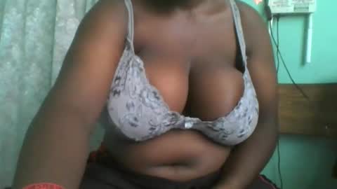 teezzy33 online show from 02-17-26, 05:48