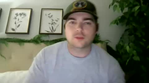 Snapshot of tejas2322 chatting on 06-24-26, 04:00 tejas2322 online show from 06-24-26, 04:00