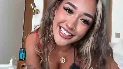 Telea Evans online show from 01-14-26, 05:02