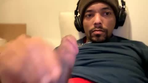 Snapshot of telecasted93 chatting on 12-22-24, 01:12 telecasted93 online show from 12-22-24, 01:12