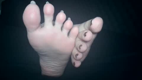 Viv West online show from 12-05-25, 03:48