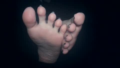 Viv West online show from 01-16-26, 03:21