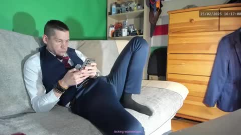 Virg Lszl online show from 02-25-25, 03:16