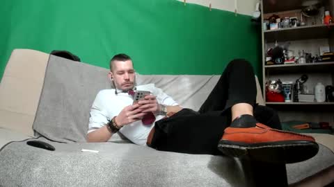 Virg Lszl online show from 04-15-26, 02:02