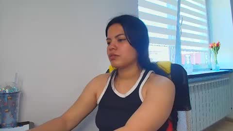 Snapshot of tell_me_goddess chatting on 05-26-26, 08:10 Amazing SALOME online show from 05-26-26, 08:10