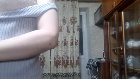 Stephanie online show from 02-20-26, 05:35