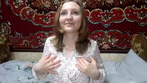 Stephanie online show from 02-25-26, 06:50