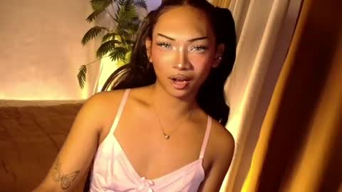 Snapshot of temptation_ashley chatting on 06-26-26, 07:35 temptation_ashley online show from 06-26-26, 07:35