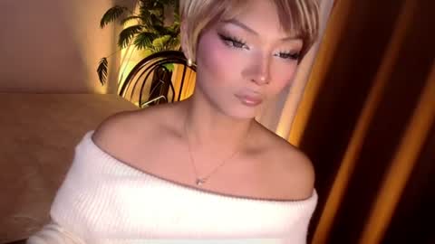 Snapshot of temptation_ashley chatting on 08-03-26, 07:50 temptation_ashley online show from 08-03-26, 07:50