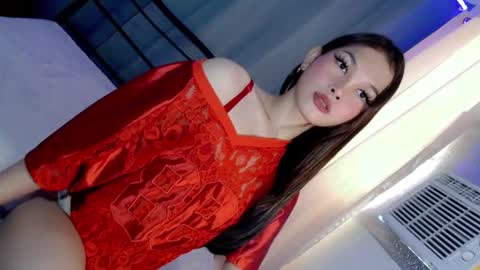 Snapshot of temptation_lily chatting on 06-11-26, 02:33 Lily online show from 06-11-26, 02:33