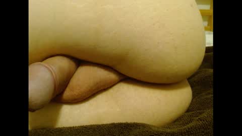 Snapshot of tempting2 chatting on 02-21-25, 02:50 tempting2 online show from 02-21-25, 02:50