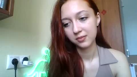 Snapshot of temptingvision chatting on 02-23-25, 09:55 temptingvision online show from 02-23-25, 09:55