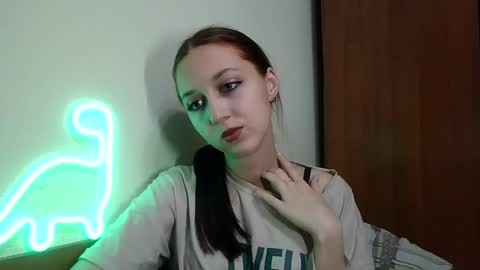 Snapshot of temptingvision chatting on 02-25-25, 06:31 temptingvision online show from 02-25-25, 06:31